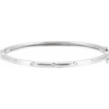 Load image into Gallery viewer, 1/4 CTW Diamond Bangle Bracelet
