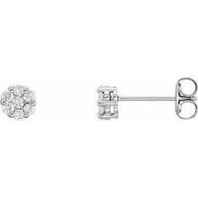 Load image into Gallery viewer, 1/10 CTW Diamond Earrings