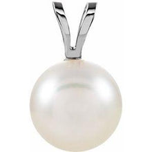 Load image into Gallery viewer, Akoya Cultured Pearl Pendant