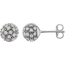 Load image into Gallery viewer, 1/4 CTW Diamond Cluster Earrings