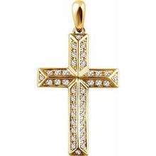 Load image into Gallery viewer, 1/4 CTW Diamond Cross Pendant