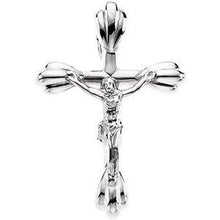 Load image into Gallery viewer, Crucifix Pendant