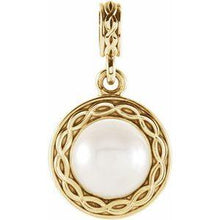 Load image into Gallery viewer, Freshwater Cultured Pearl Pendant