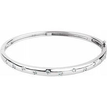Load image into Gallery viewer, 1/2 CTW Diamond Bangle Bracelet
