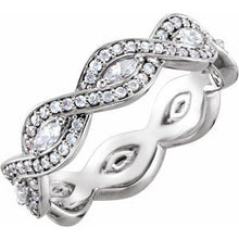 Load image into Gallery viewer, 25x16 mm Cross 18" Necklace