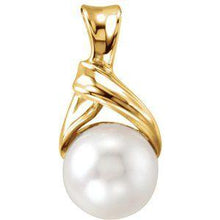Load image into Gallery viewer, Akoya Cultured Pearl Pendant