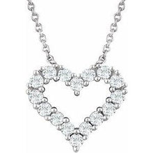 Load image into Gallery viewer, 1/4 CTW Diamond Heart 18" Necklace