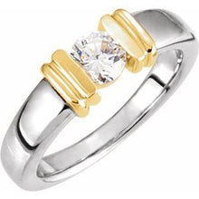 Load image into Gallery viewer, 1/4 CTW Diamond Solitaire Engagement Ring