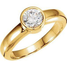 Load image into Gallery viewer, 1/2 CTW Diamond Round Solitaire Engagement Ring