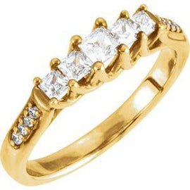 1 CTW Diamond Anniversary Band