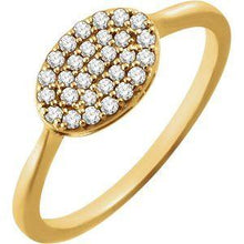 Load image into Gallery viewer, 1/5 CTW Diamond Oval Cluster Ring