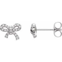Load image into Gallery viewer, 1/5 CTW Diamond Earrings