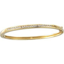 Load image into Gallery viewer, 5/8 CTW Diamond Bangle Bracelet