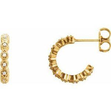 Load image into Gallery viewer, 1/10 CTW Diamond Hoop Earrings