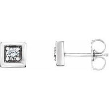 Load image into Gallery viewer, 1/8 CTW Diamond Earrings