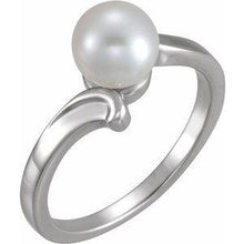 Load image into Gallery viewer, 7 mm Solitaire Ring for Pearl