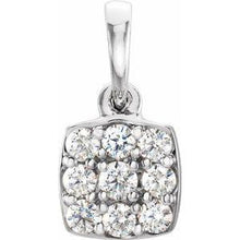 Load image into Gallery viewer, 1/4 CTW Diamond Cluster Pendant