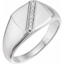 Load image into Gallery viewer, 1/10 CTW Diamond 12 mm Square Signet Ring