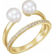 Load image into Gallery viewer, Freshwater Cultured Pearl & 1/5 CTW Diamond Ring