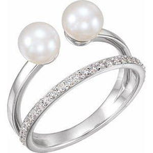Load image into Gallery viewer, Freshwater Cultured Pearl & 1/5 CTW Diamond Ring