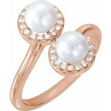 Load image into Gallery viewer, Freshwater Cultured Pearl & 1/6 CTW Diamond Ring