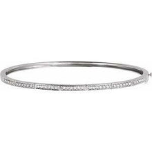 Load image into Gallery viewer, 1/3 CTW Diamond Bangle Bracelet