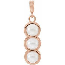 Load image into Gallery viewer, 4.0-4.5 mm Freshwater Cultured Pearl Pendant