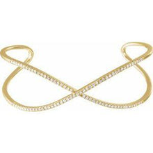 Load image into Gallery viewer, 3/4 CTW Diamond Criss-Cross Cuff 7" Bracelet