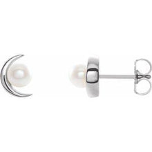 Load image into Gallery viewer, Freshwater Cultured Pearl Earrings