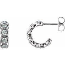 Load image into Gallery viewer, 7/8 CTW Diamond Hoop Earrings