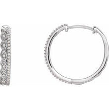 Load image into Gallery viewer, 1/4 CTW Diamond Geometric Hoop Earrings