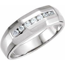 Load image into Gallery viewer, 1/6 CTW Diamond Ladies Band
