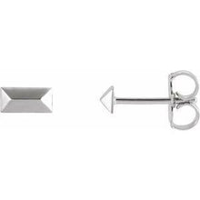 Load image into Gallery viewer, Geometric Stud Earrings