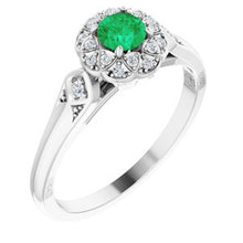 Load image into Gallery viewer, Emerald & 1/10 CTW Diamond Ring