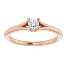 Load image into Gallery viewer, Mozambique Garnet Youth Solitaire Ring