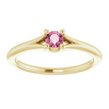 Load image into Gallery viewer, Mozambique Garnet Youth Solitaire Ring