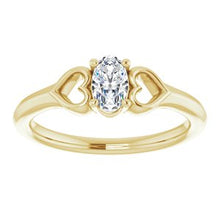 Load image into Gallery viewer, 5x3 mm Oval Garnet Youth Heart Ring