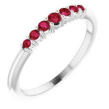 Load image into Gallery viewer, 1/6 CTW Diamond Stackable Ring