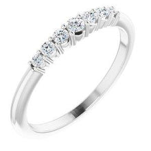 Load image into Gallery viewer, 1/6 CTW Diamond Stackable Ring