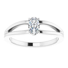 Load image into Gallery viewer, Chatham® Created Alexandrite Solitaire Youth Ring