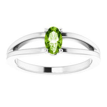 Load image into Gallery viewer, Chatham® Created Alexandrite Solitaire Youth Ring