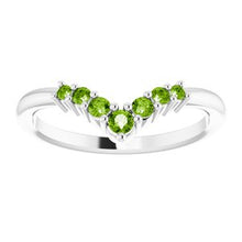 Load image into Gallery viewer, Diamond Graduated "V" Ring