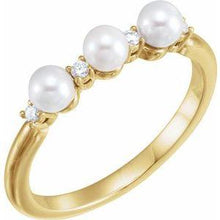 Load image into Gallery viewer, Freshwater Cultured Pearl & .05 CTW Diamond Ring
