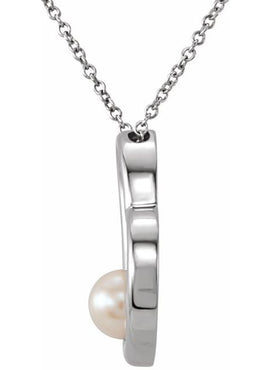 Platinum Cultured White Freshwater Pearl Heart 18