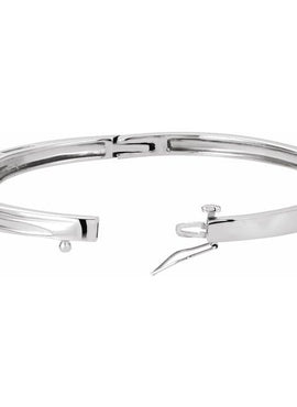 14K White Gold Hinged Bangle 6 1/2