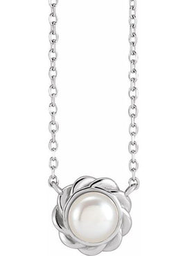 Platinum Cultured White Freshwater Pearl 18