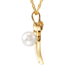 Load image into Gallery viewer, Akoya Cultured Pearl Heart 18&quot; Necklace
