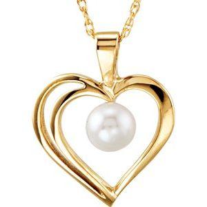 Akoya Cultured Pearl Heart 18