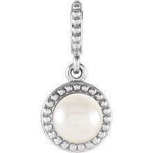 Load image into Gallery viewer, Freshwater Cultured Pearl Pendant
