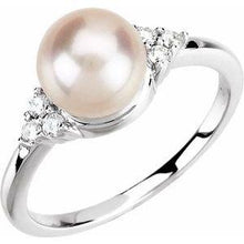 Load image into Gallery viewer, 7.5-8 mm Freshwater Cultured Pearl &amp; 1/8 CTW Diamond Ring
